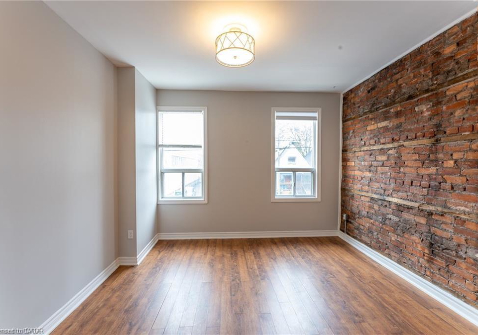 141-wellington-street-n-hamilton-ontario-40821012