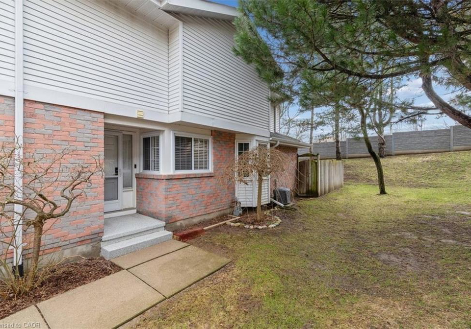 481-beechwood-drive-waterloo-ontario-40821016