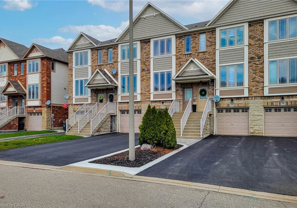 75-willow-lane-grimsby-ontario-40821018