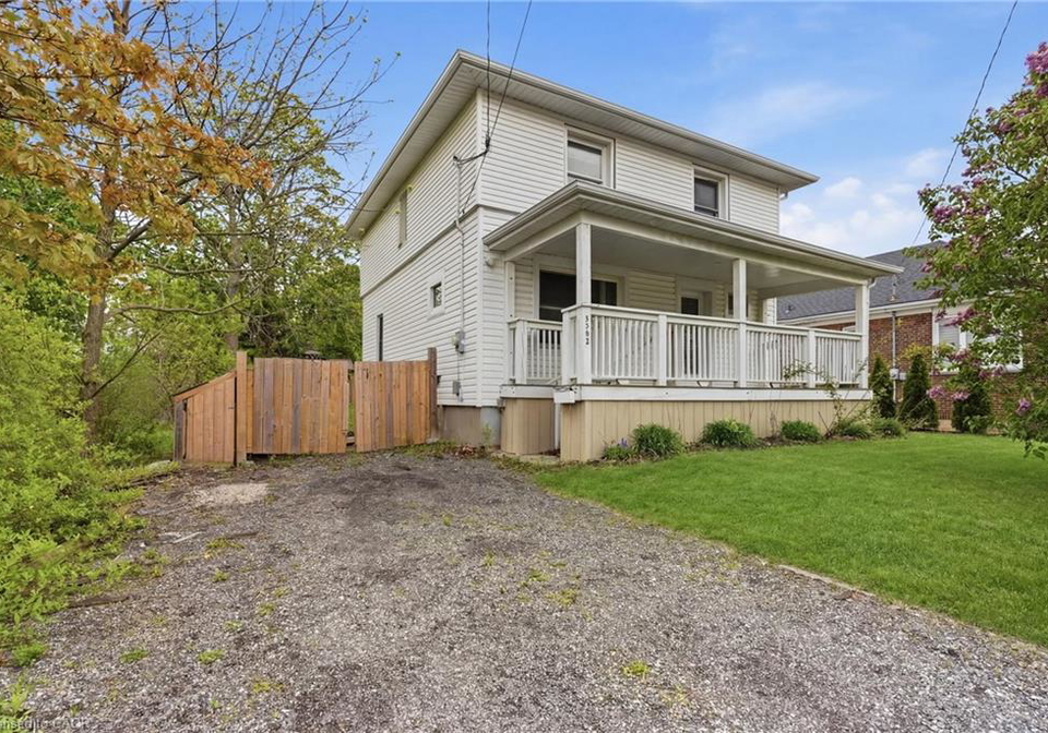 5292-bridge-street-niagara-falls-ontario-40821114