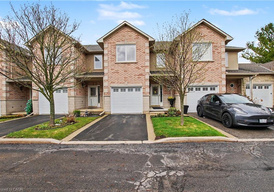 81-valridge-drive-ancaster-ontario-40821170