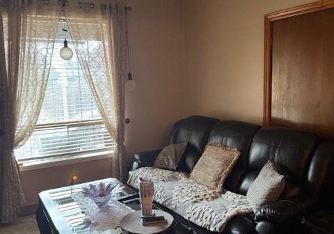 1-somerset-avenue-hamilton-ontario-40821175