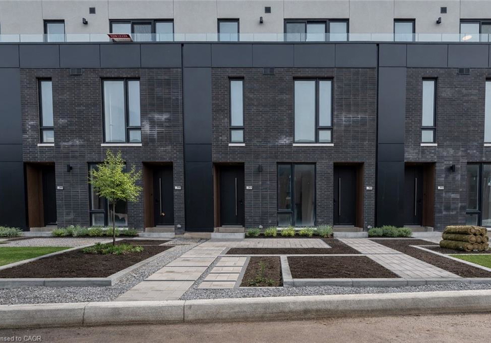 144-everett-common-st-catharines-ontario-40821191