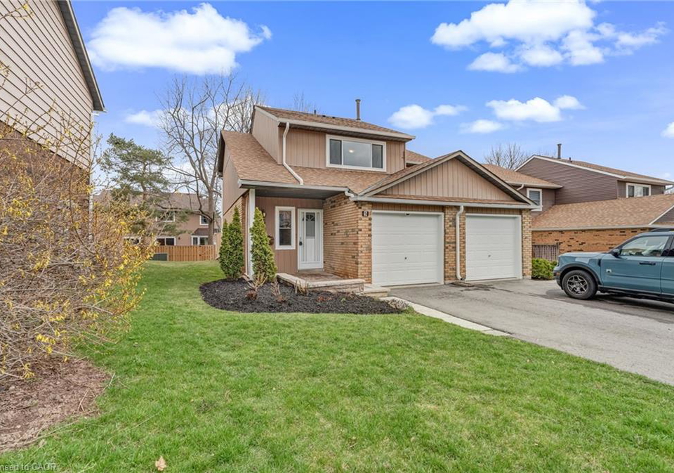 2185-fairchild-boulevard-burlington-ontario-40821238