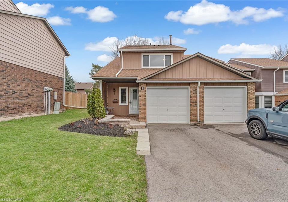 2185-fairchild-boulevard-burlington-ontario-40821238