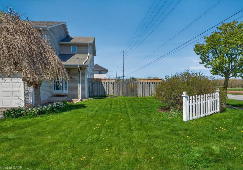 4399-beverley-crescent-beamsville-ontario-40821258