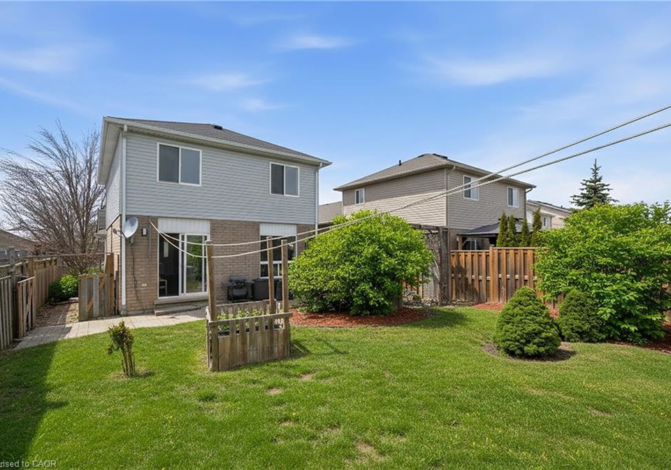 269-millburn-boulevard-fergus-ontario-40821278