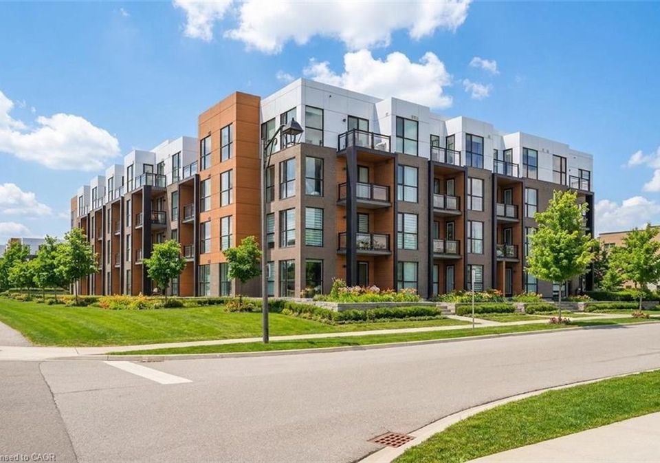 210-sabina-drive-oakville-ontario-40821296