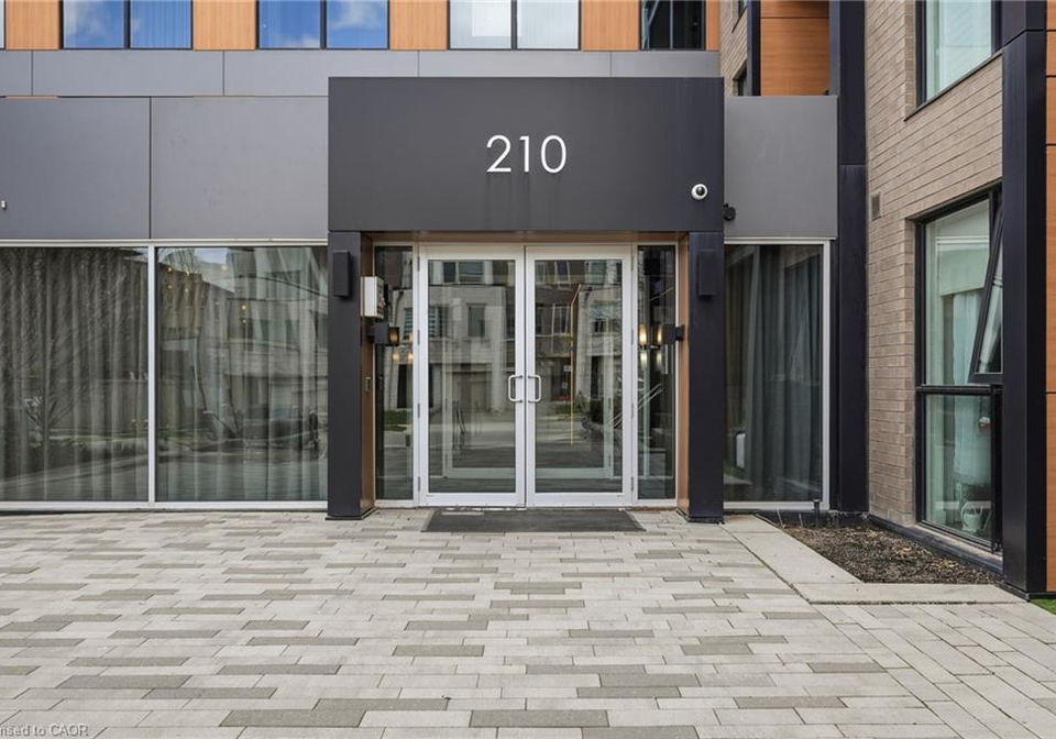 210-sabina-drive-oakville-ontario-40821296