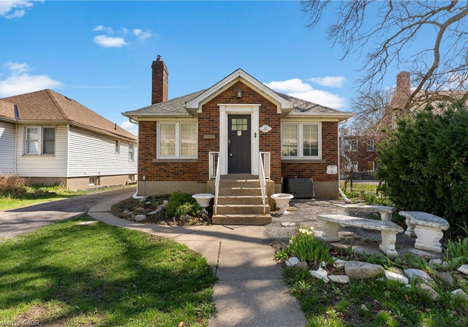 14-dunlop-drive-st-catharines-ontario-40821334
