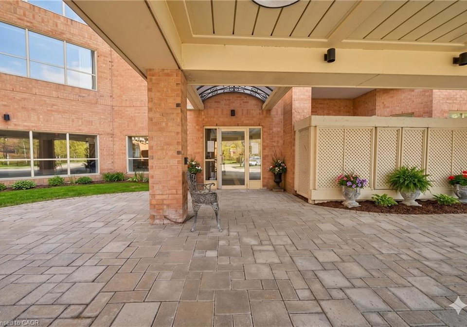 1414-king-street-e-kitchener-ontario-40821337