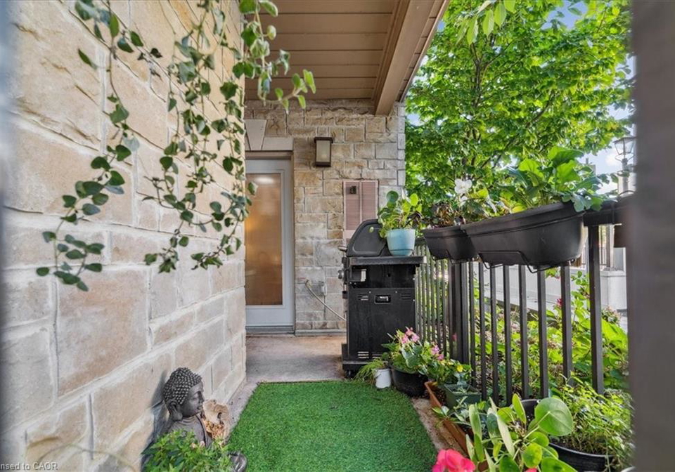 70-stewart-street-oakville-ontario-40821342
