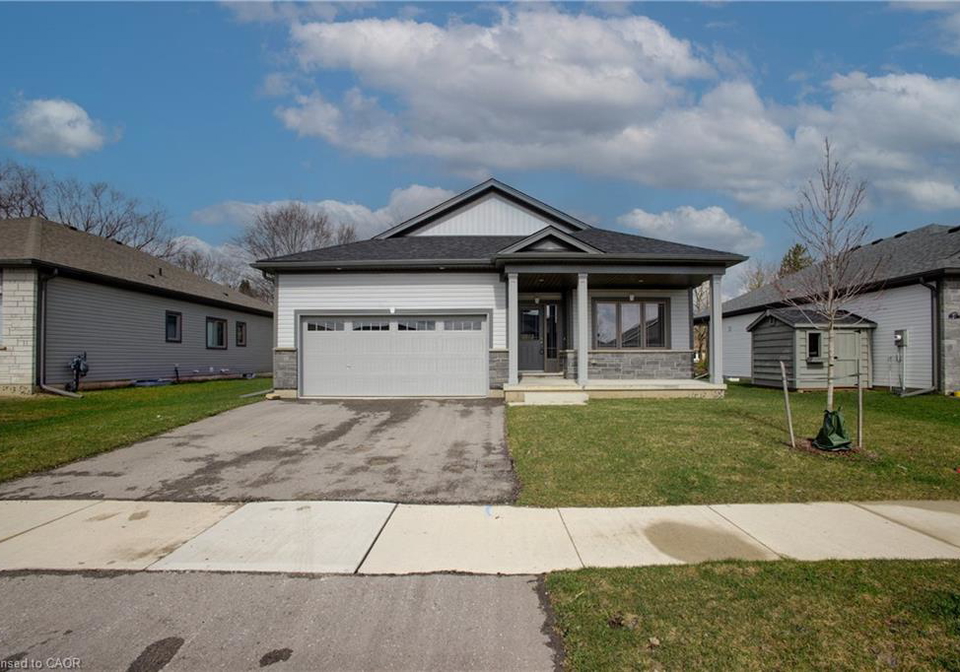150-ellen-street-atwood-ontario-40821347