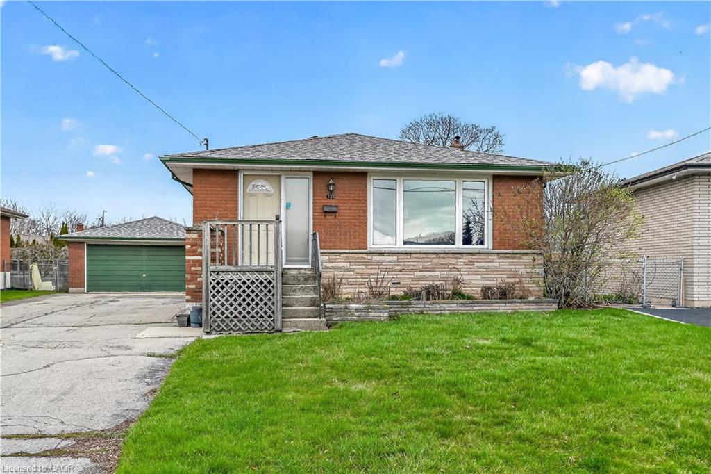 135-nugent-drive-hamilton-ontario-40821363