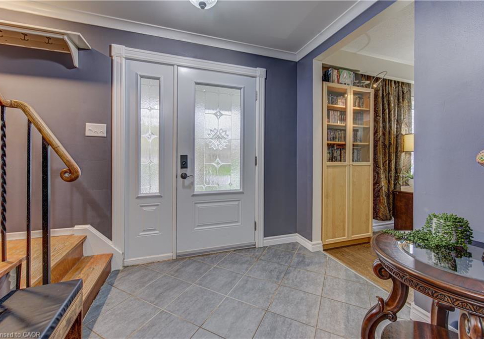 376-willow-street-stratford-ontario-40821409