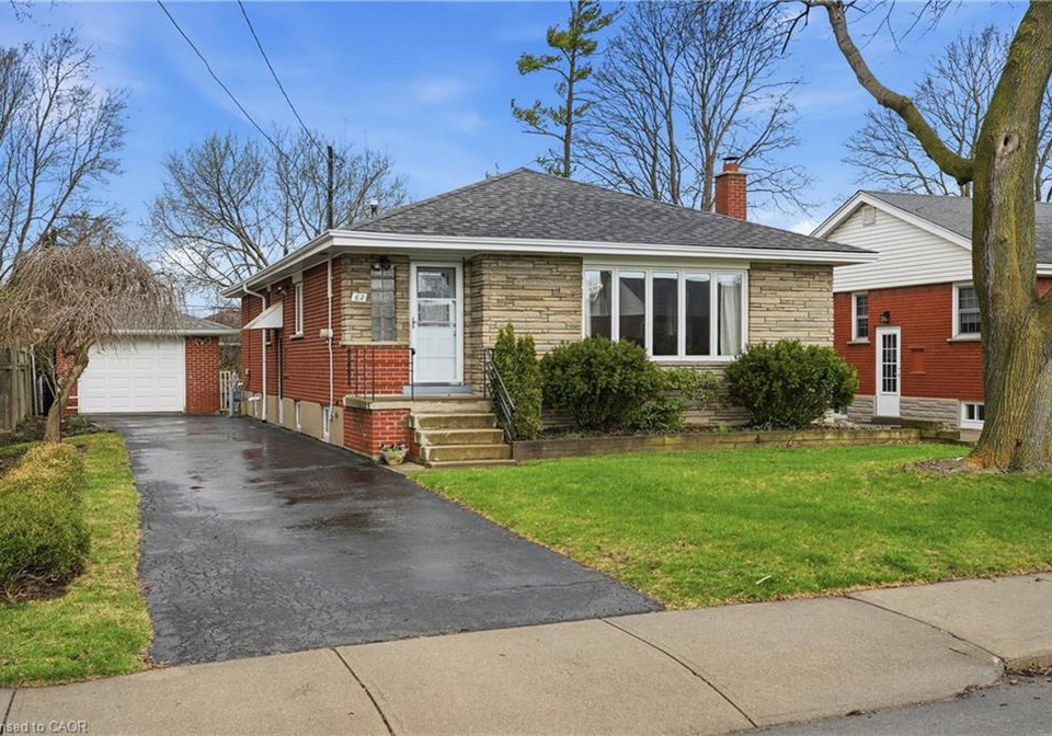 62-grenadier-drive-hamilton-ontario-40821473