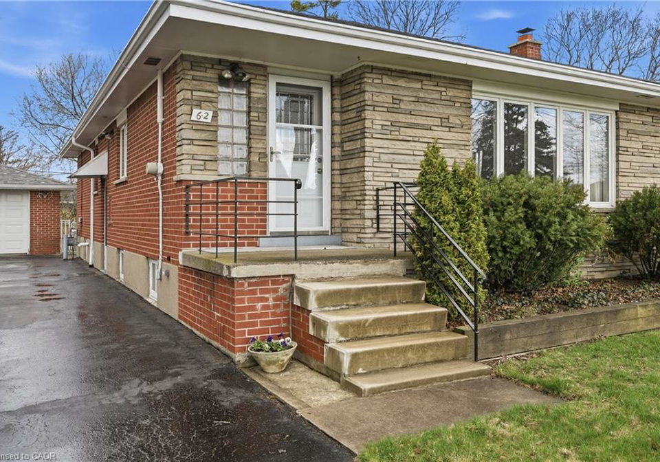 62-grenadier-drive-hamilton-ontario-40821473