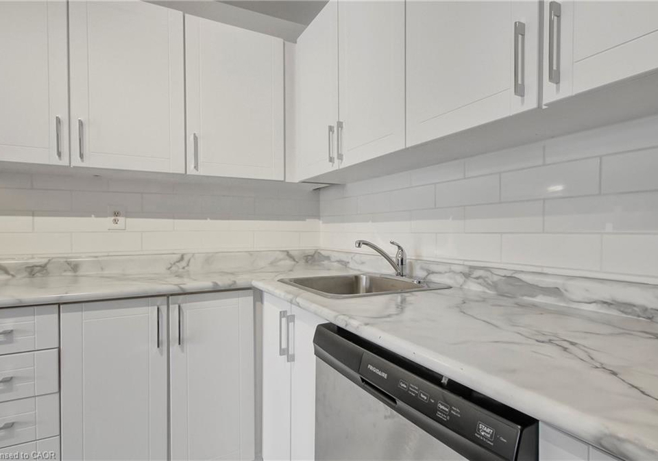 6530-glen-erin-drive-mississauga-ontario-40821481