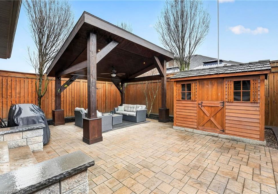 18-brookside-terrace-smithville-ontario-40821497