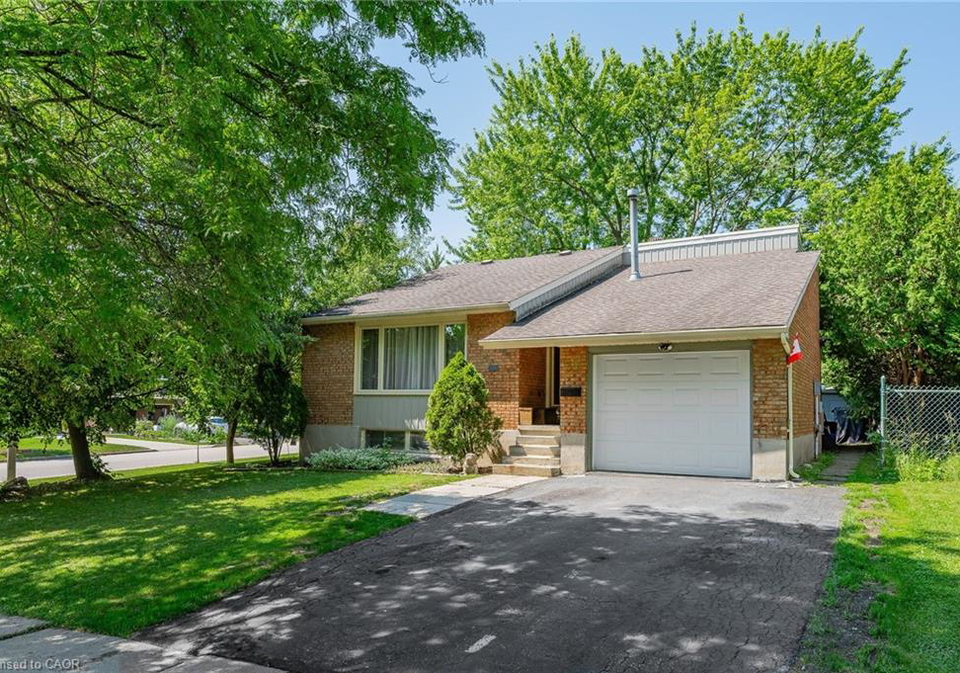 31-mulberry-lane-waterloo-ontario-40821499