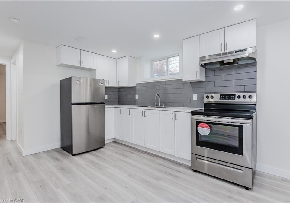 514-fallingbrook-drive-waterloo-ontario-40821518