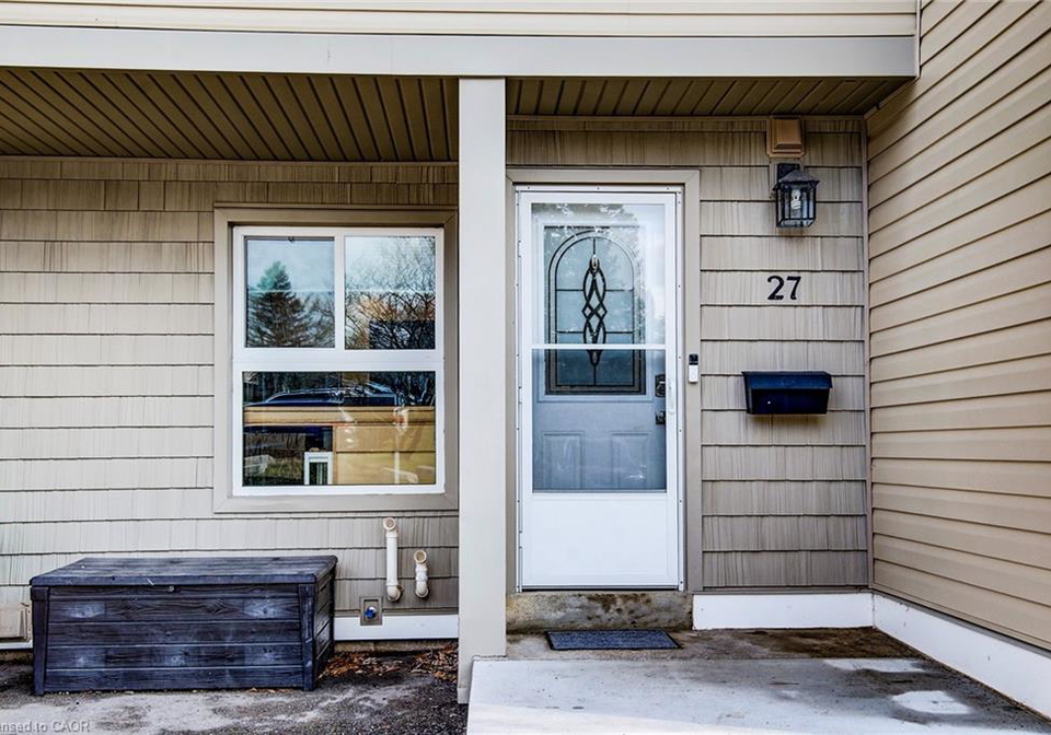 15-green-valley-drive-kitchener-ontario-40821566