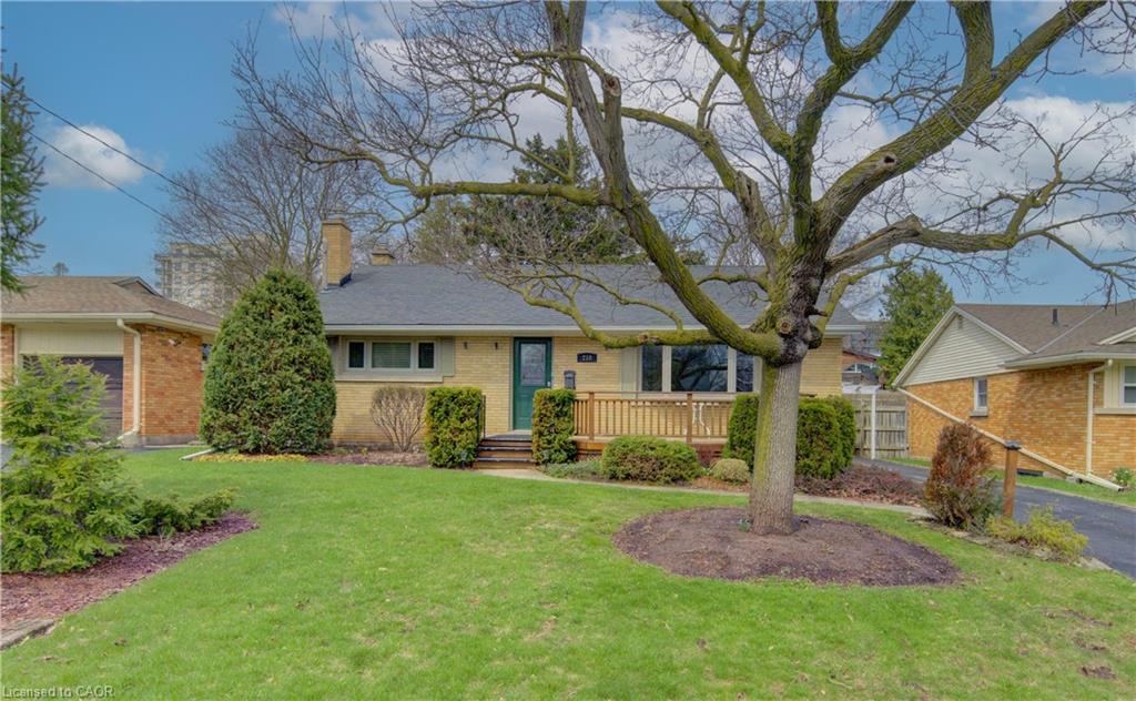 210-lourdes-street-waterloo-ontario-40821600