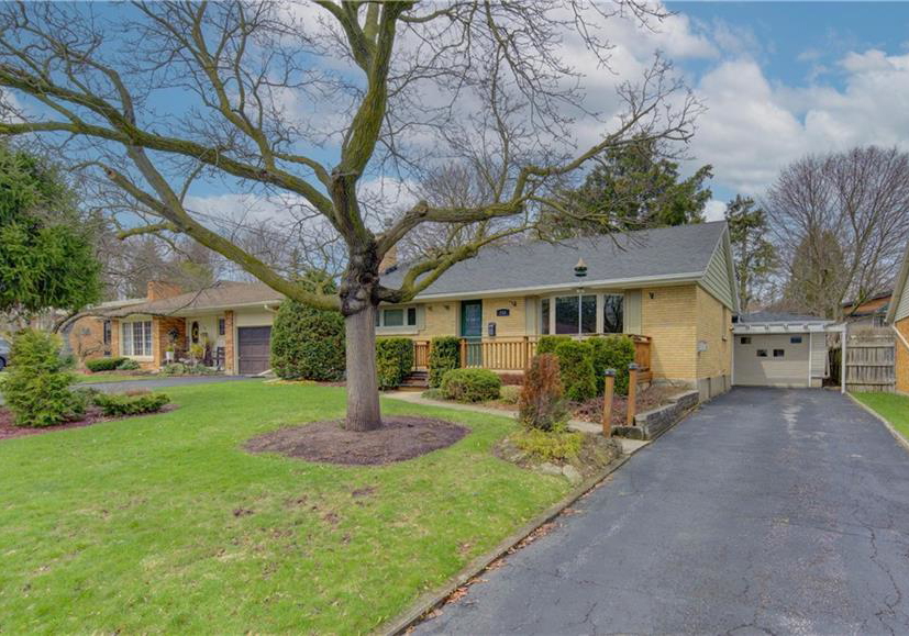 210-lourdes-street-waterloo-ontario-40821600