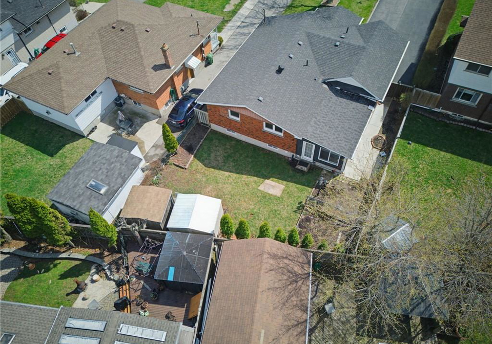 157-hoover-crescent-hamilton-ontario-40821617