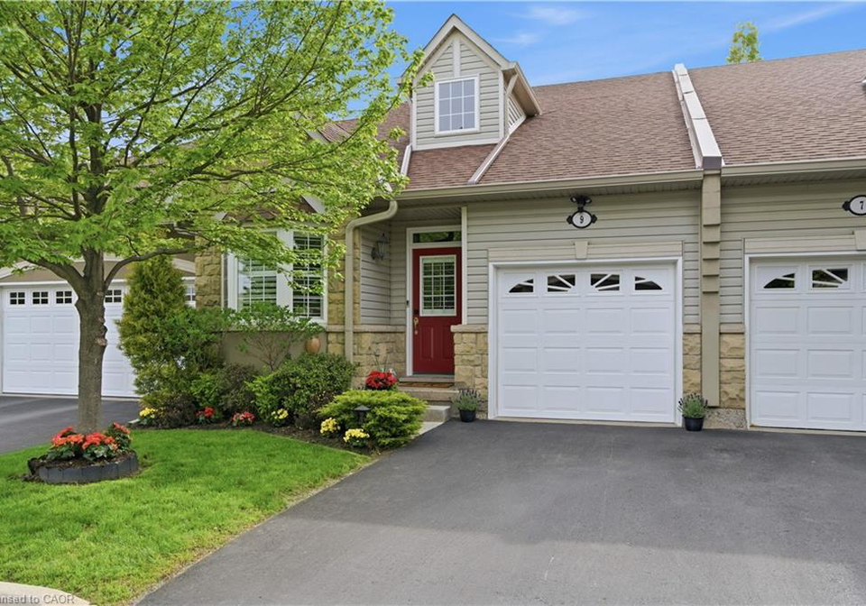 212-stonehenge-drive-ancaster-ontario-40821719