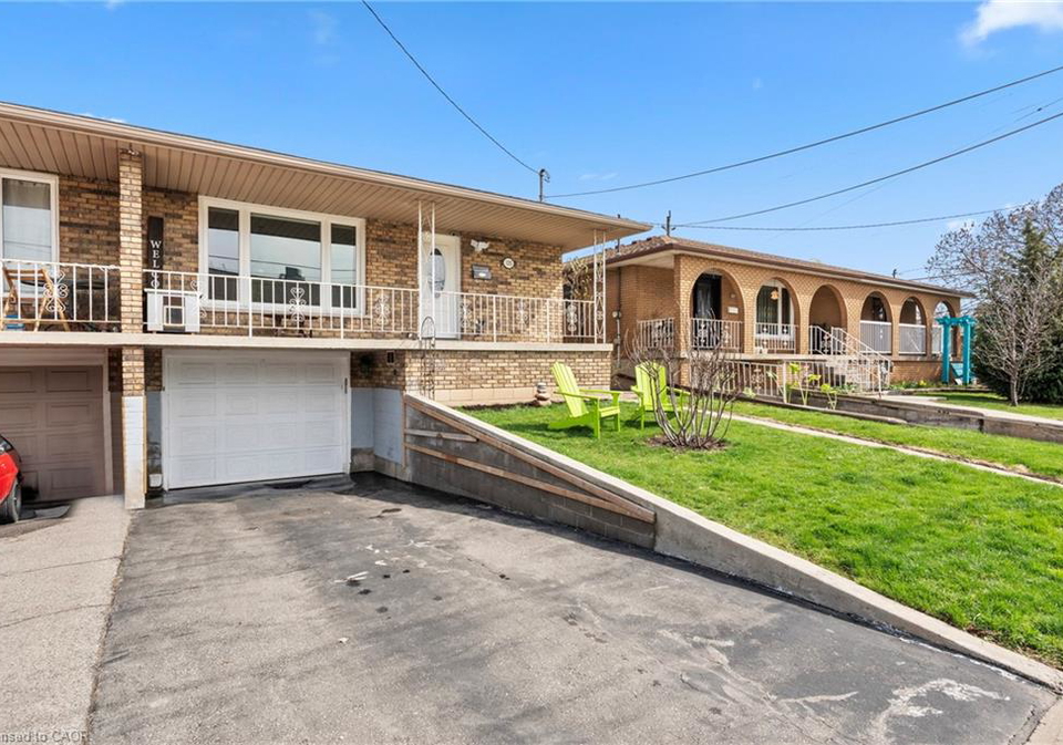 135-parkdale-avenue-s-hamilton-ontario-40821737