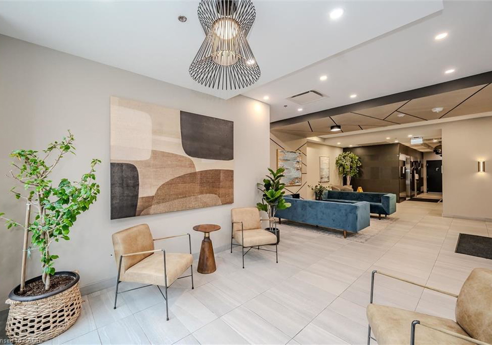 60-charles-street-w-kitchener-ontario-40821744