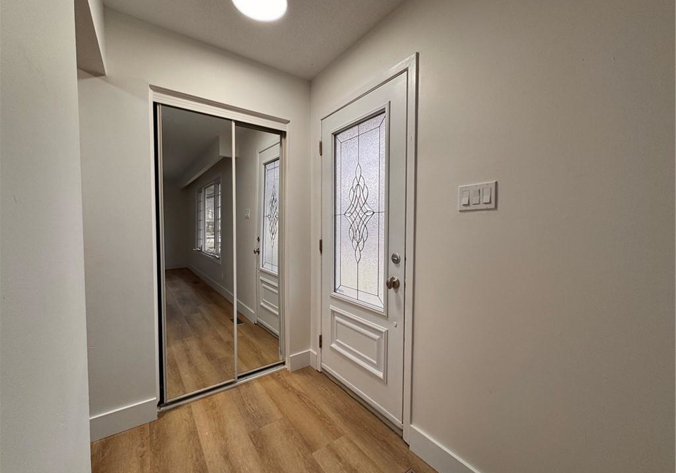 23-arrowhead-crescent-kitchener-ontario-40821785