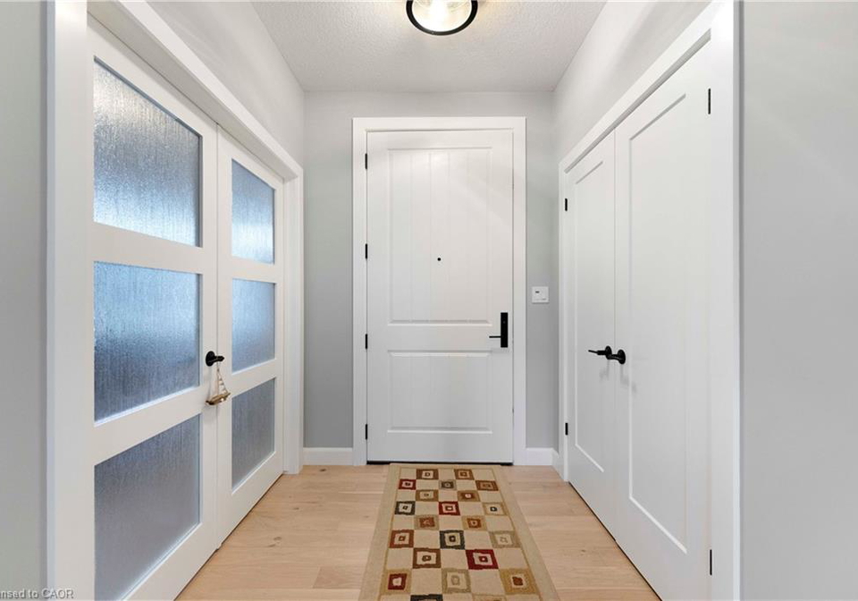 160-hemlock-street-woodstock-ontario-40821811