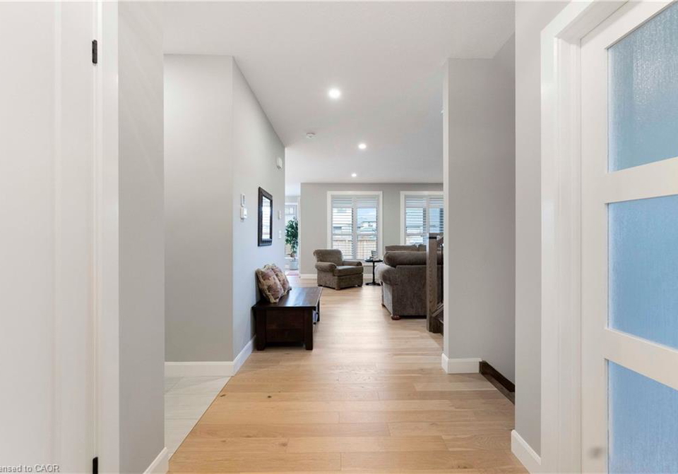 160-hemlock-street-woodstock-ontario-40821811
