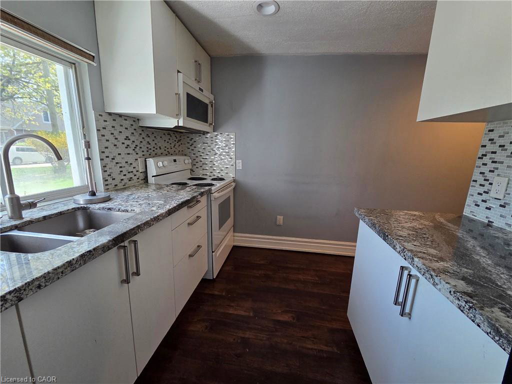 2021-edinburgh-drive-burlington-ontario-40821884