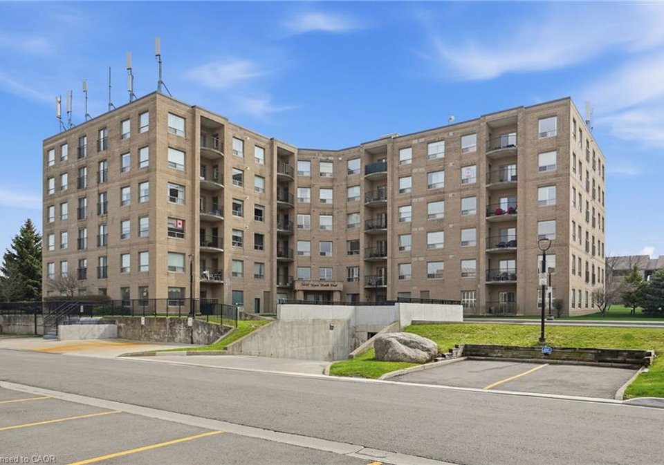 3497-upper-middle-road-burlington-ontario-40821893