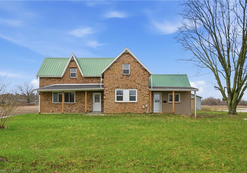 53-young-road-dunnville-ontario-40821918