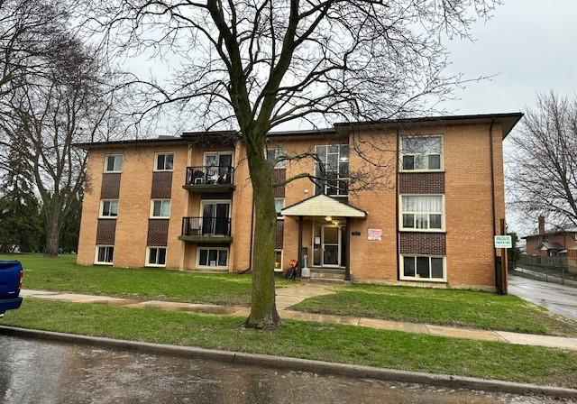 85-confederation-drive-kitchener-ontario-40822018