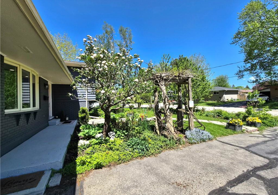 750-elizabeth-street-e-listowel-ontario-40822023