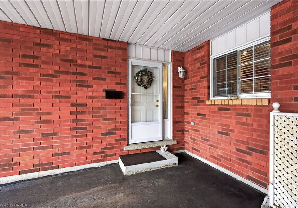 570-west-street-brantford-ontario-40822024