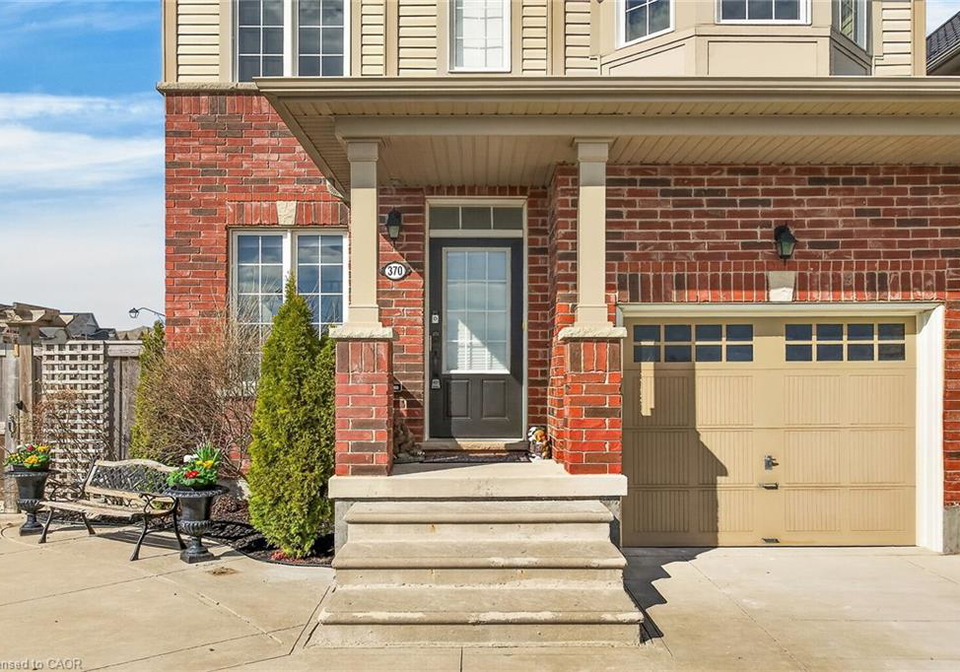 370-windwood-drive-binbrook-ontario-40822039