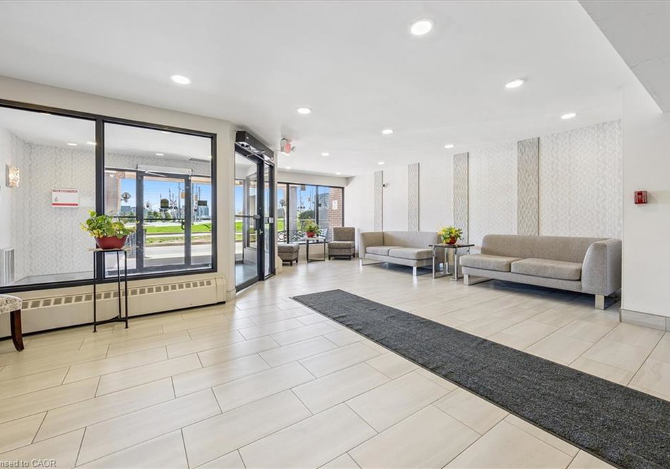 1100-courtland-avenue-e-kitchener-ontario-40822063