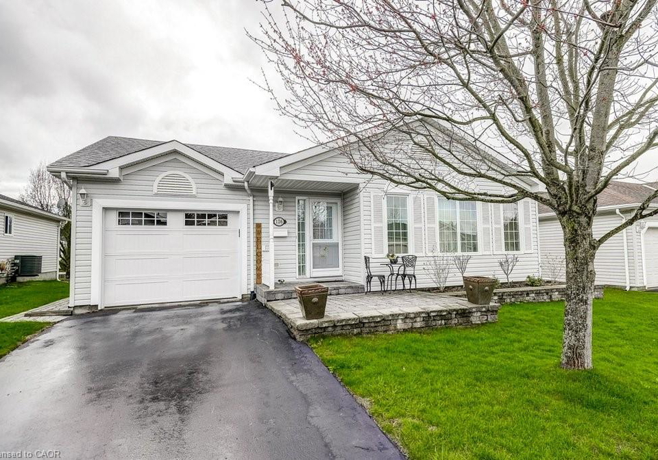 126-glenariff-drive-freelton-ontario-40822068