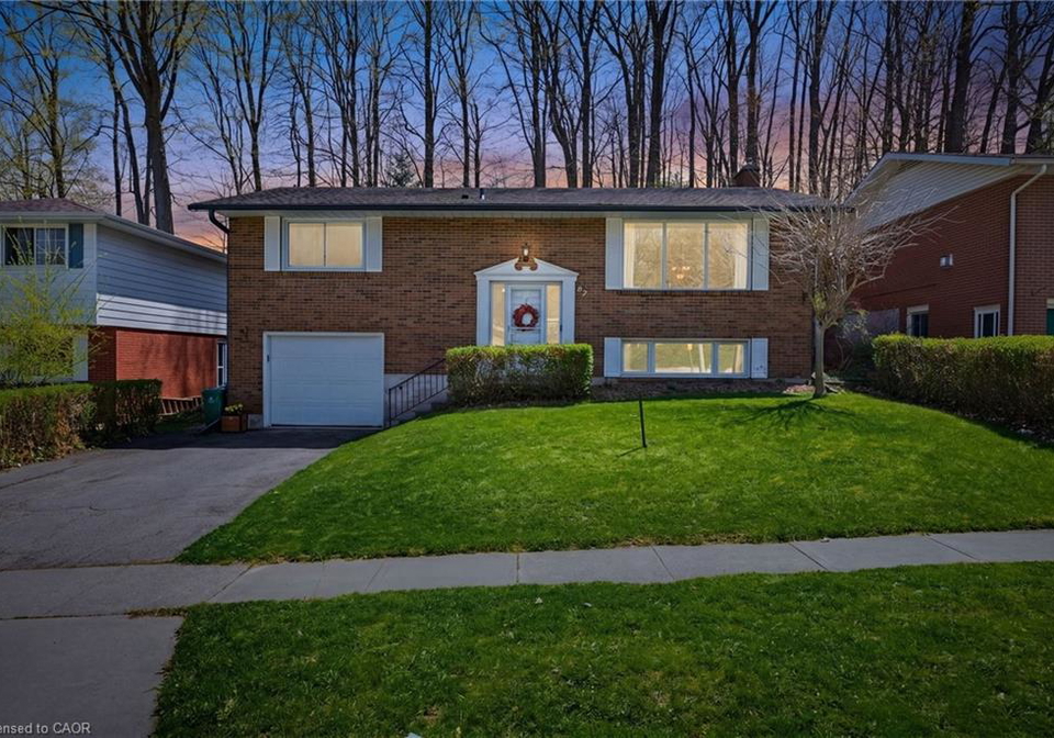 87-fourth-avenue-cambridge-ontario-40822095