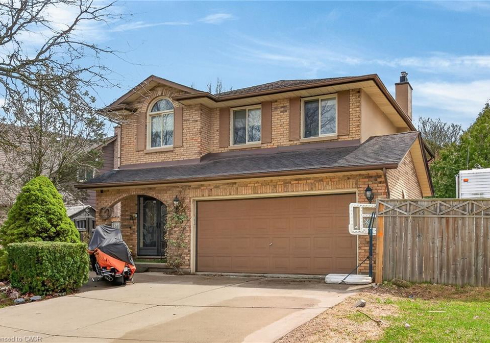 249-lloyminn-avenue-ancaster-ontario-40822133