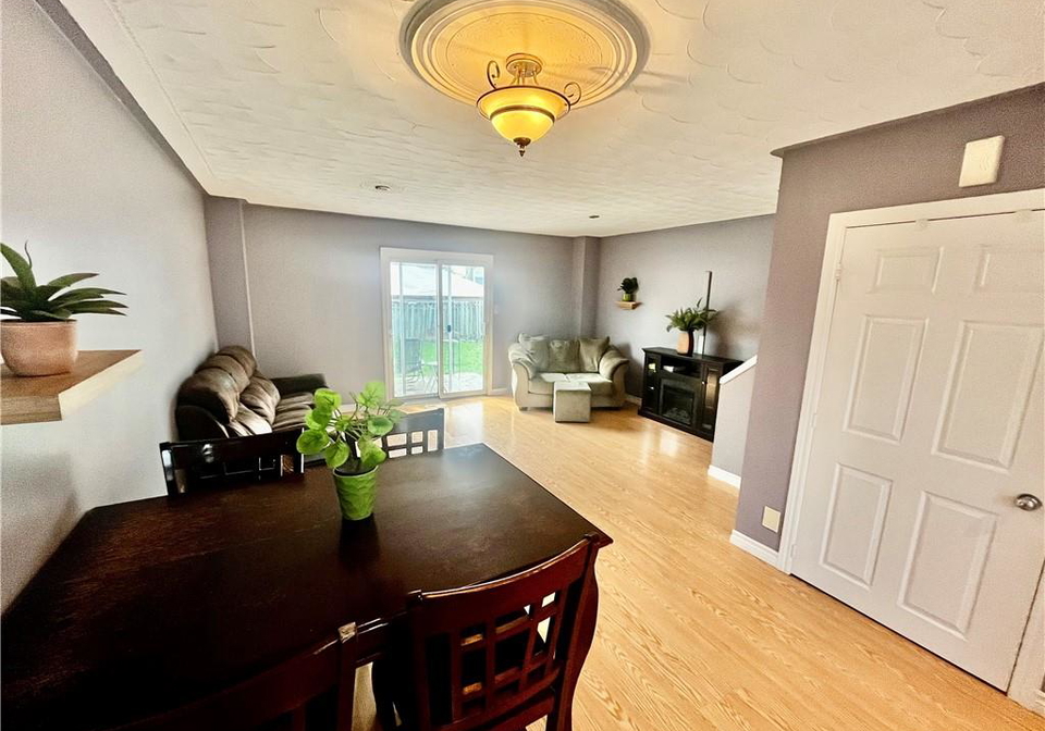 58-enfield-crescent-brantford-ontario-40822147