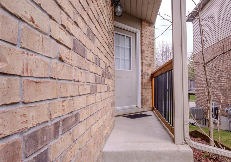 338-maverick-street-waterloo-ontario-40822160