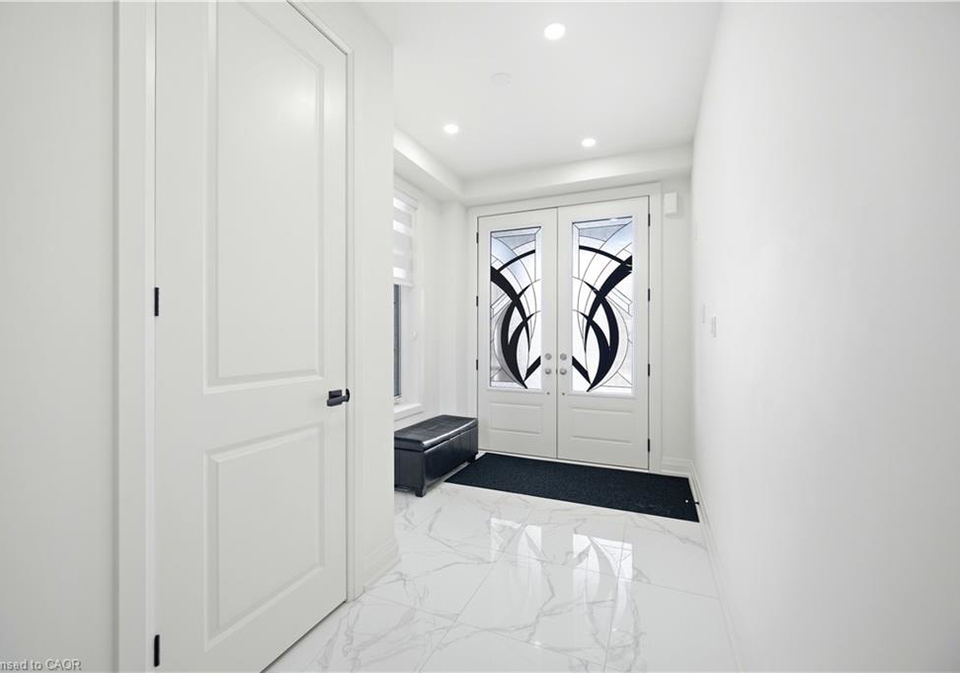112-bluebird-boulevard-adjala-tosorontio-ontario-40822172