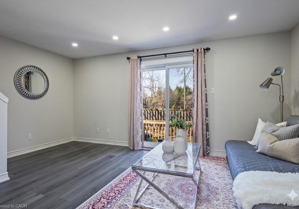 465-woolwich-street-waterloo-ontario-40822185